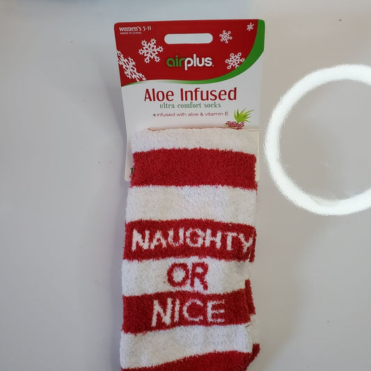 Air plus Women's Aloe Infused Christmas Socks Size 5-11