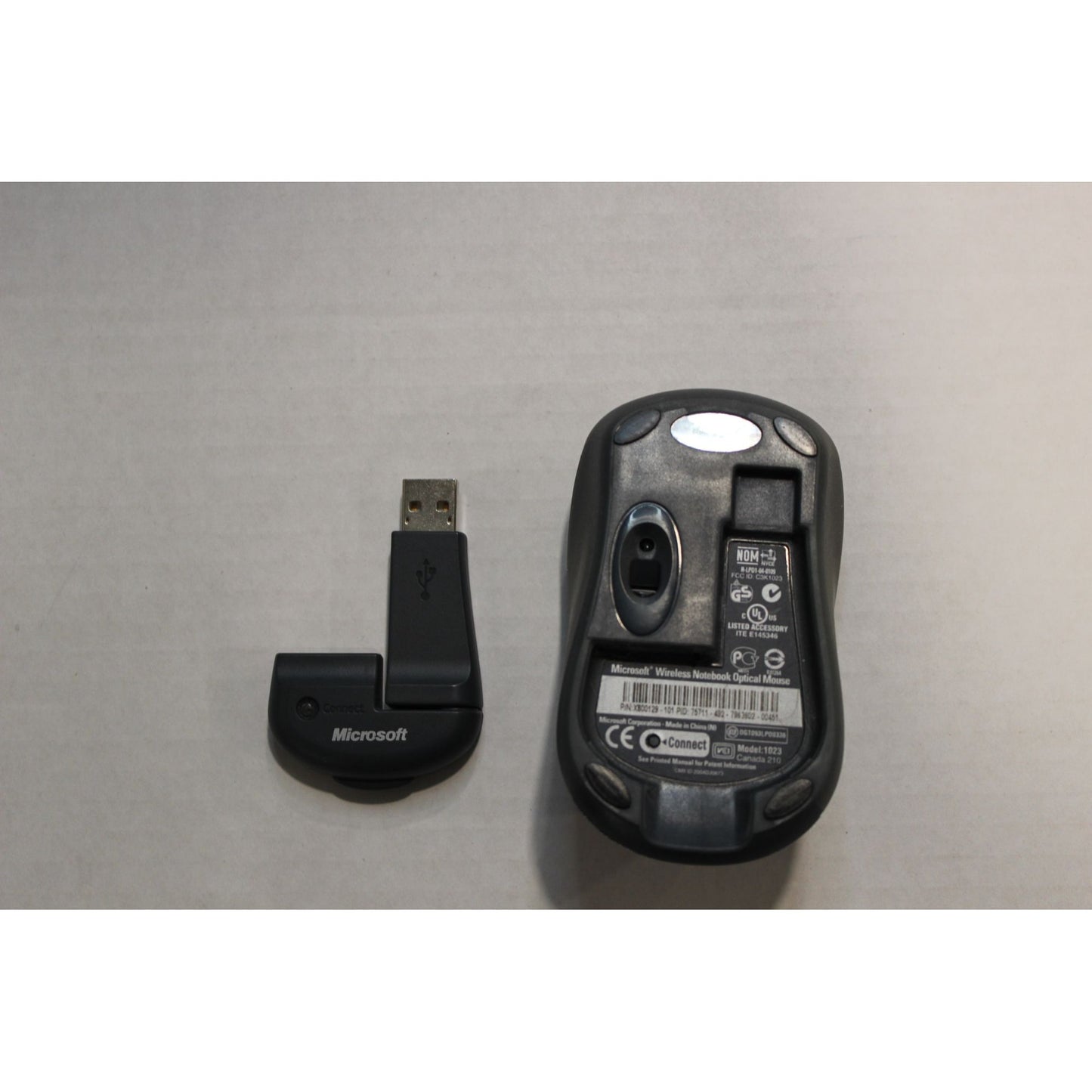 Microsoft Cordless Notebook Optical Mouse 1023