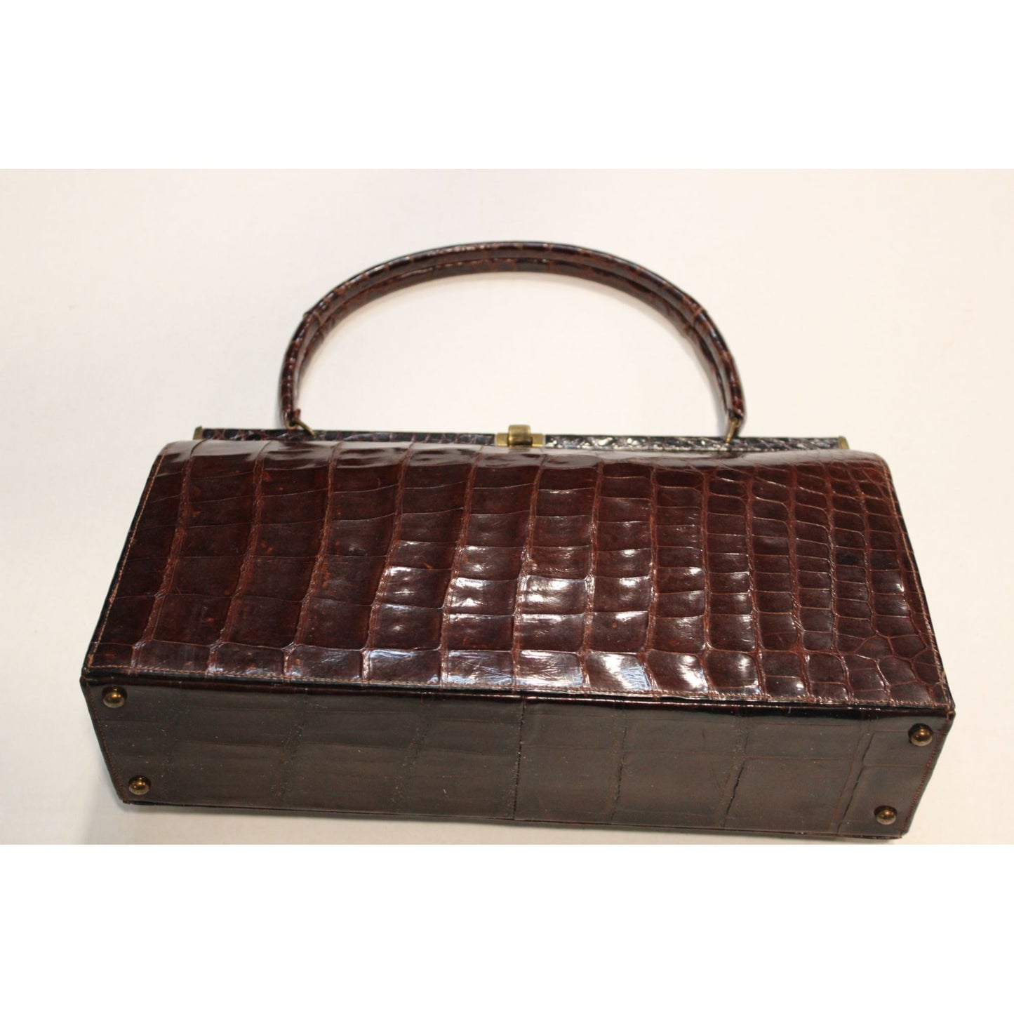 Vintage Bellestone Genuine Alligator Purse Handbag with Leather Interior